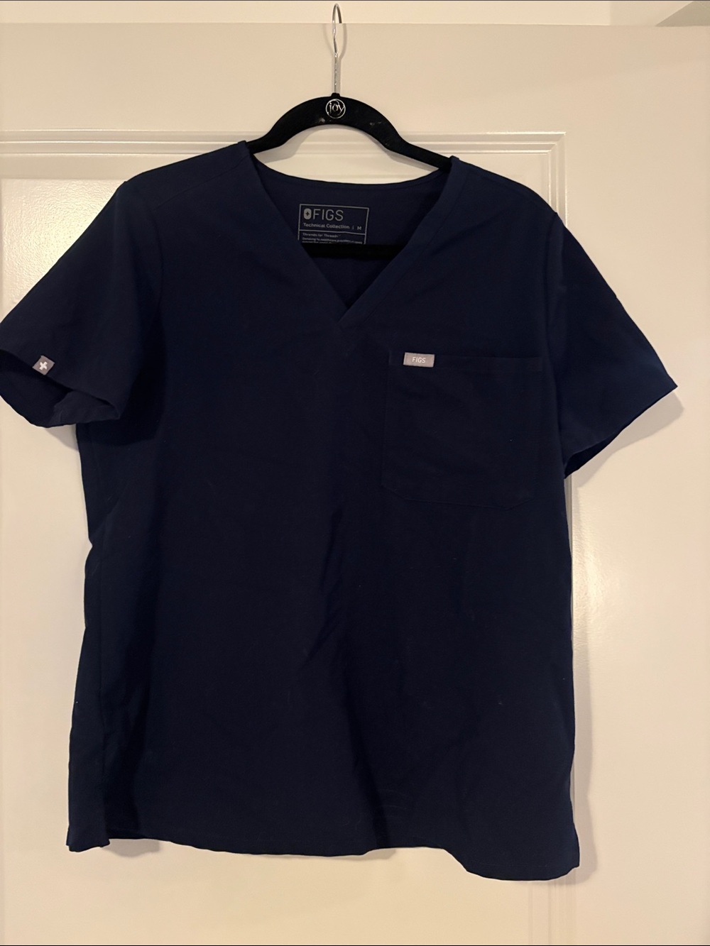 Figs women’s  Navy V-Neck Scrub Top with Chest Pocket